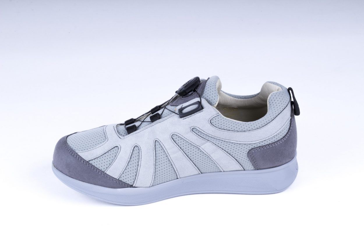 Anadia Grey