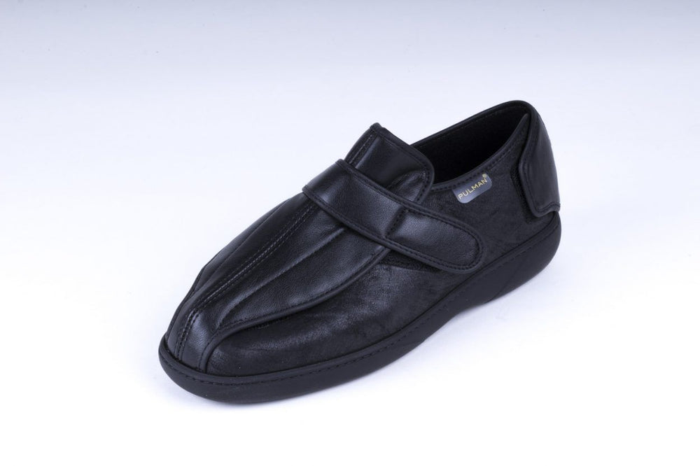Classic 2 Shoe Water Resistant