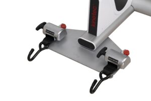 Anti-tilting brackets